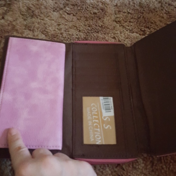 Wallet - Picture 6 of 6